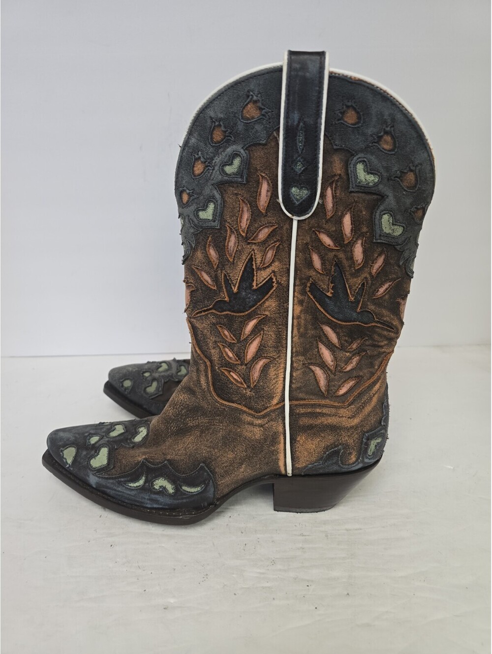 Dan Post Women's DP4362 Humming Bird Heart & Floral Snip Toe Western Boot 8M - Picture 4 of 7